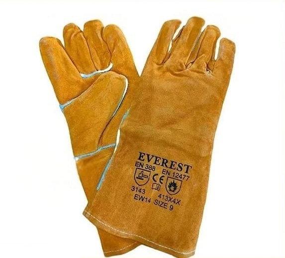gang-tay-da-han-ew14-everest-02.jpg
